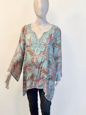 Spense Aqua Paisley Crochet-Trim V-Neck Tunic